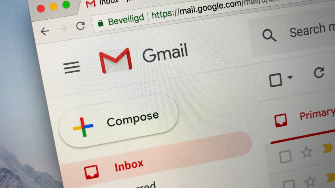 how to download gmail app on windows 10